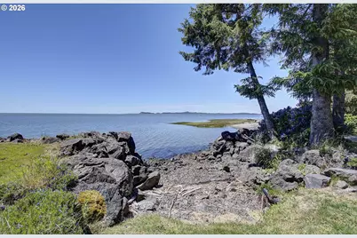 831 Riverview Ln, Chinook, WA 98614 - Photo 39