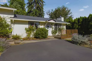 4663 NE 119th Ave, Portland, OR 97220 - Photo 3