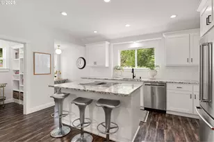 580 SW 9th St, Dundee, OR 97115 - Photo 11