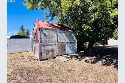 1380 Alder St, Elgin, OR 97827 - Photo 17