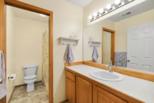 12190 SW Hollow Ln, Tigard, OR 97140 - Photo 29