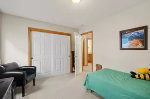 12190 SW Hollow Ln, Tigard, OR 97140 - Photo 33
