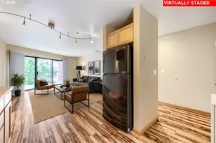 910 NW Naito Pkwy, Portland, OR 97209 - Photo 15