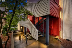 910 NW Naito Pkwy, Portland, OR 97209 - Photo 3