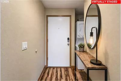 910 NW Naito Pkwy #i-4, Portland, OR 97209 - Photo 5