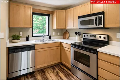 910 NW Naito Pkwy #i-4, Portland, OR 97209 - Photo 13
