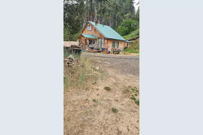 31112 Sparta Ln, Baker City, OR 97814 - Photo 1