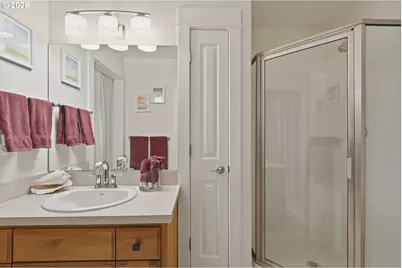 8145 SW 57th Ave, Portland, OR 97219 - Photo 33