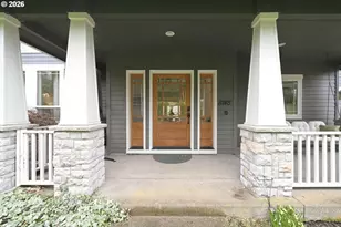 8145 SW 57th Ave, Portland, OR 97219 - Photo 3