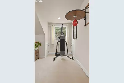 8145 SW 57th Ave, Portland, OR 97219 - Photo 31