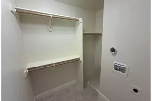 8145 SW 57th Ave, Portland, OR 97219 - Photo 33