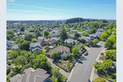 1250 NW Meadows Dr, McMinnville, OR 97128 - Photo 5