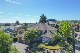 1250 NW Meadows Dr, McMinnville, OR 97128 - Photo 3