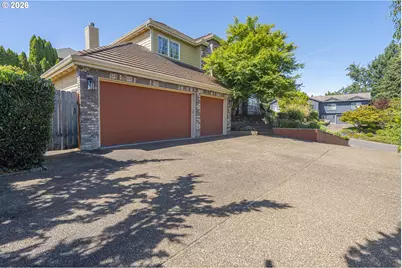 1250 NW Meadows Dr, McMinnville, OR 97128 - Photo 3