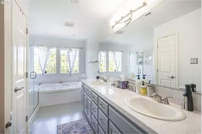 1250 NW Meadows Dr, McMinnville, OR 97128 - Photo 17