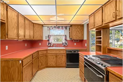 12712 SE Bush St, Portland, OR 97236 - Photo 17