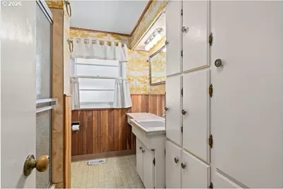 12712 SE Bush St, Portland, OR 97236 - Photo 25