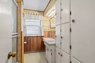 12712 SE Bush St, Portland, OR 97236 - Photo 25