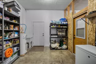 60625 Three Point Rd, Canyon City, OR 97820 - Photo 19