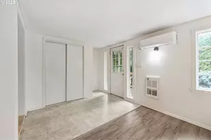 2210 E 25th St, Vancouver, WA 98661 - Photo 9