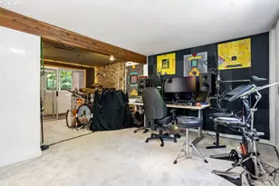 18978 SW Arrowwood Ave, Lake Oswego, OR 97035 - Photo 11