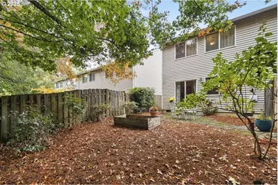 4909 NE Holman St, Portland, OR 97218 - Photo 19
