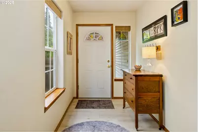 4909 NE Holman St, Portland, OR 97218 - Photo 3