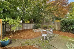 4909 NE Holman St, Portland, OR 97218 - Photo 17