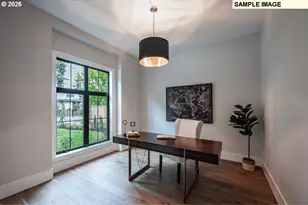 484 SW 95th Ave, Portland, OR 97225 - Photo 3