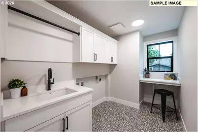 484 SW 95th Ave, Portland, OR 97225 - Photo 19