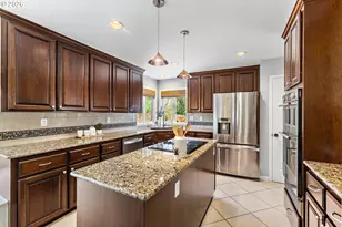 7101 SW Glenwood Ct, Wilsonville, OR 97070 - Photo 3