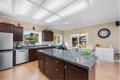 3387 Winchester Way, Eugene, OR 97401 - Photo 11