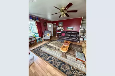 1009 Fir Ave, Reedsport, OR 97467 - Photo 5