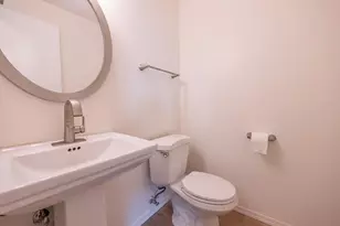 732 SE Rene Ave, Gresham, OR 97080 - Photo 7