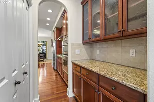 13340 Auburn court, Lake Oswego, OR 97035 - Photo 11