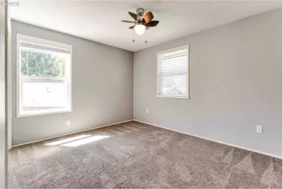 3325 Honeywood St, Eugene, OR 97408 - Photo 29