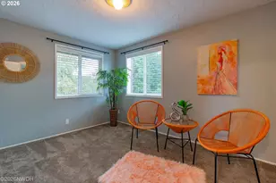 3325 Honeywood St, Eugene, OR 97408 - Photo 23