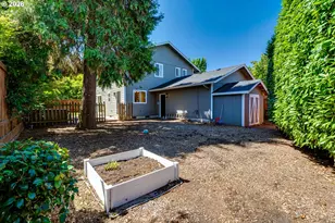 3325 Honeywood St, Eugene, OR 97408 - Photo 41