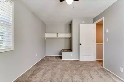 3325 Honeywood St, Eugene, OR 97408 - Photo 31