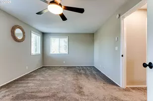 3325 Honeywood St, Eugene, OR 97408 - Photo 17
