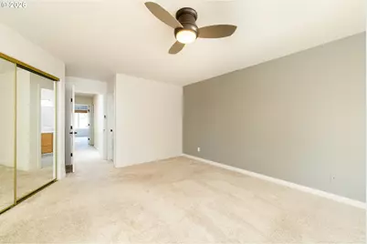 242 S Sweeney St, Portland, OR 97239 - Photo 21