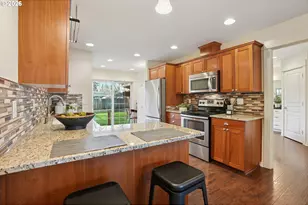 6106 SE Lambert St, Portland, OR 97206 - Photo 9