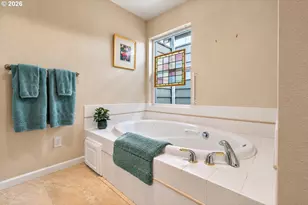 15452 SW Summerfield Ln, Tigard, OR 97224 - Photo 17