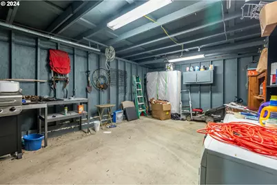 610 Deady St, Port Orford, OR 97465 - Photo 23