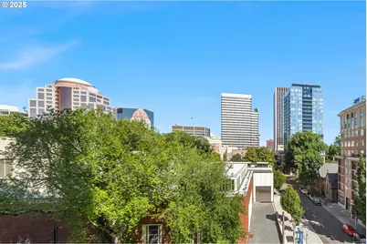 1221 SW 10th Ave #505, Portland, OR 97205 - Photo 13