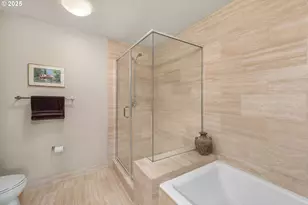 1221 SW 10th Ave, Portland, OR 97205 - Photo 27