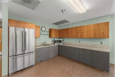 1221 SW 10th Ave #505, Portland, OR 97205 - Photo 39