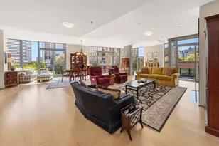 1221 SW 10th Ave, Portland, OR 97205 - Photo 3