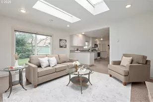 2045 Kincaid St, Eugene, OR 97405 - Photo 17