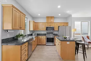 19280 Friars Ln, Oregon City, OR 97045 - Photo 13